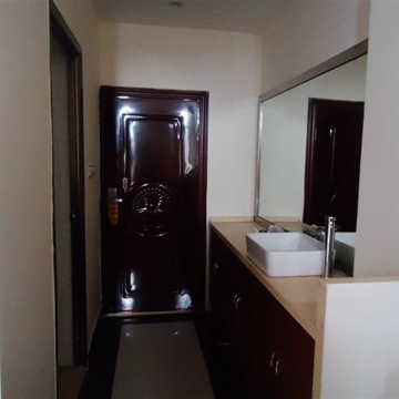 桂林新宇賓館三人標(biāo)準(zhǔn)間 旅行社批發(fā)團(tuán)購優(yōu)選，盡享桂林山水風(fēng)情